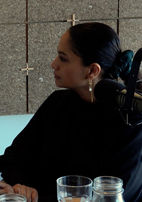 Neela i studiet